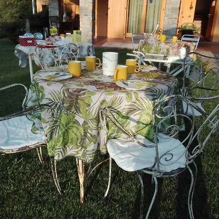 Claudia Bed & Breakfast Lavena Ponte Tresa