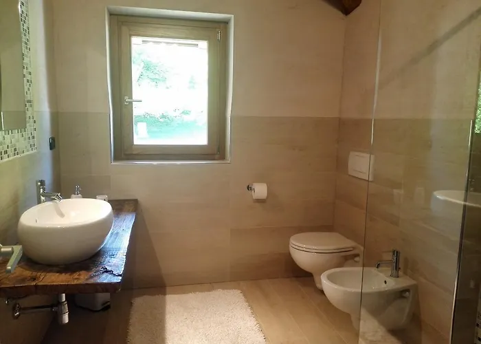 Claudia Bed & Breakfast Lavena Ponte Tresa