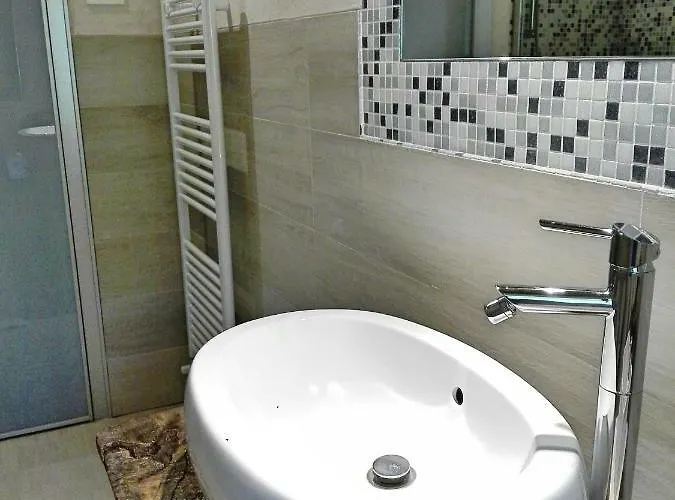 Claudia Bed & Breakfast Lavena Ponte Tresa
